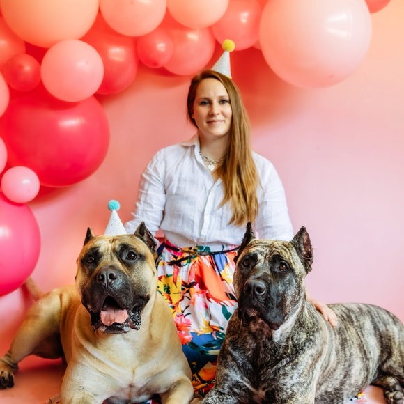 Meet your Posher, Joy - Picture 3 of 5